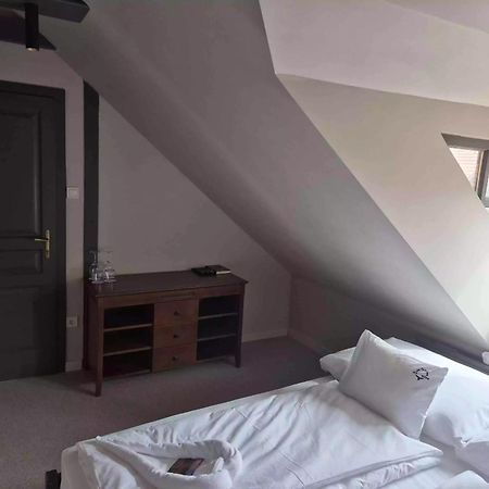 Barka Galeria Hotel Es Etterem Tállya 외부 사진