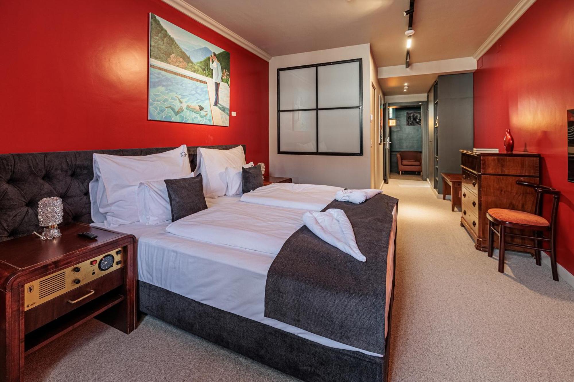 Barka Galeria Hotel Es Etterem Tállya 외부 사진