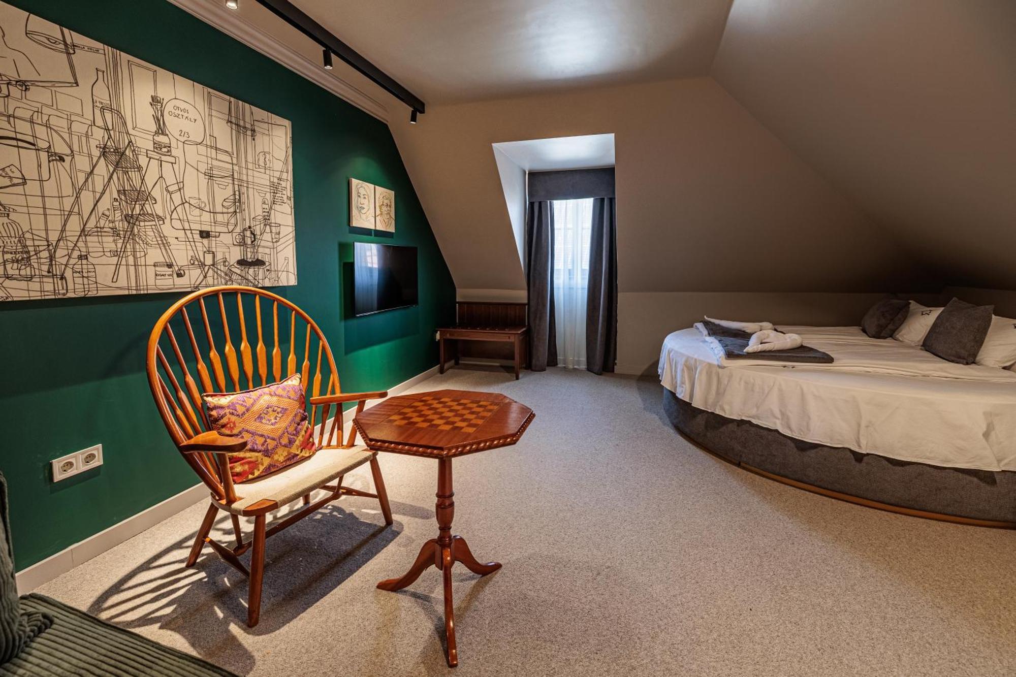 Barka Galeria Hotel Es Etterem Tállya 외부 사진