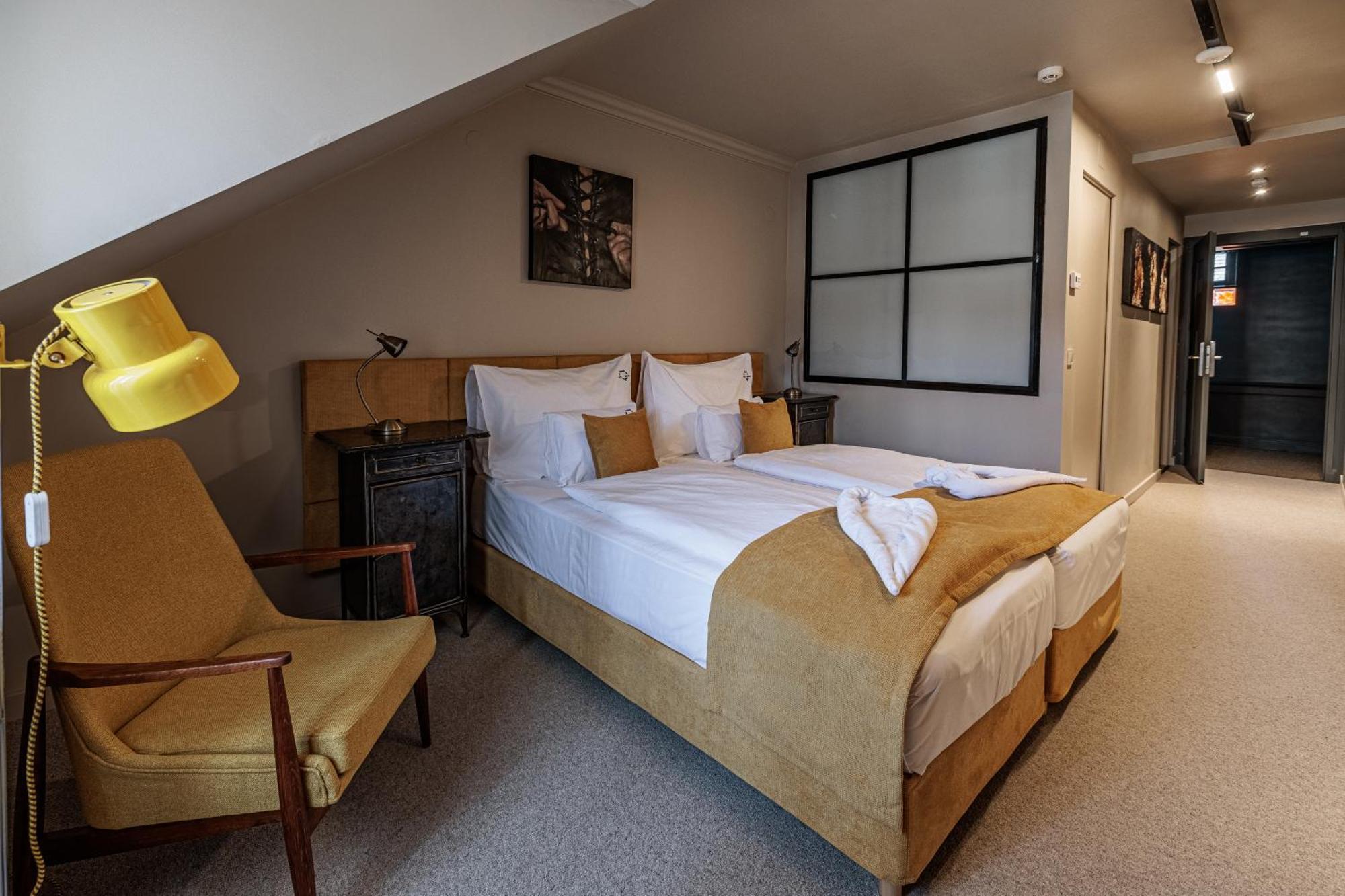 Barka Galeria Hotel Es Etterem Tállya 외부 사진